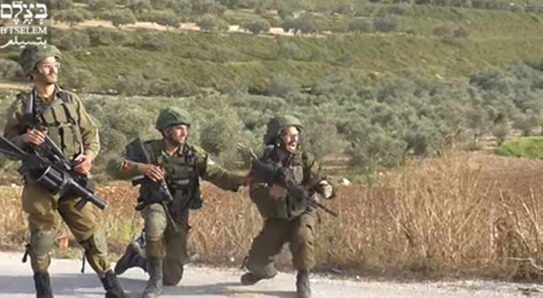 «Israeli» Soldiers Celebrate As They Shoot Palestinians in W Bank